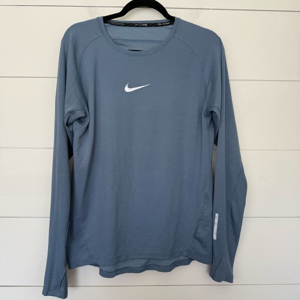 Nike Blue Men’s Large Athletic Long Sleeve